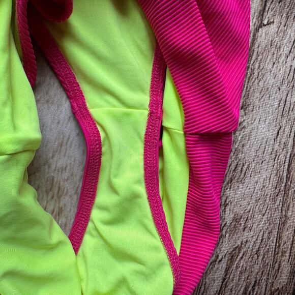 Beach Riot Swimsuit One Piece Carlie Retro Brights Colorblock XS Beach Vacation - Picture 7 of 9